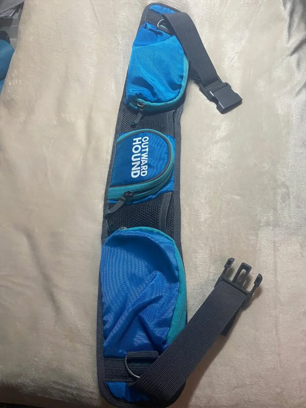 Outward Hound Matching Walking/Hiking Packs for You and Your Pup!